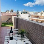 Jimena Sevilla En El Centro De Appartement *