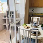 Jimena Sevilla En El Centro De Appartement Nerja