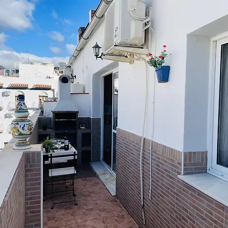 Jimena Sevilla En El Centro De *