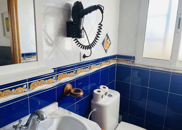 Jimena Sevilla En El Centro De Апартаменты Нерха