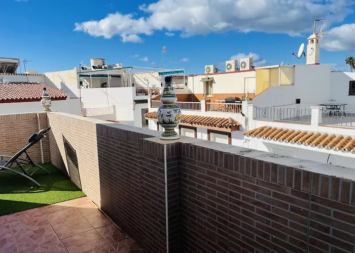 Jimena Sevilla En El Centro De *