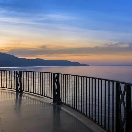 Apartament Jimena Sevilla En El Centro De *