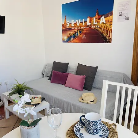 Jimena Sevilla En El Centro De * Nerja