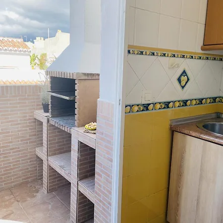 Jimena Sevilla En El Centro De *