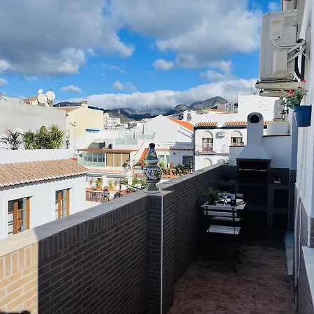 Jimena Sevilla En El Centro De * Nerja