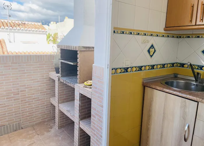 Jimena Sevilla En El Centro De *