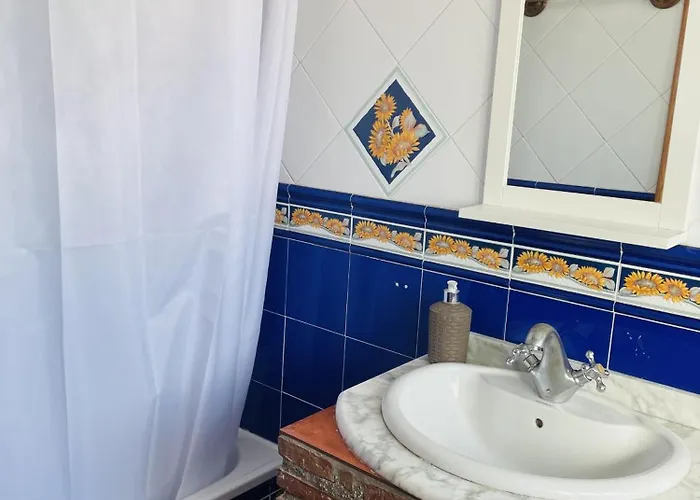 Jimena Sevilla En El Centro De *