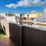 Jimena Sevilla En El Centro De *