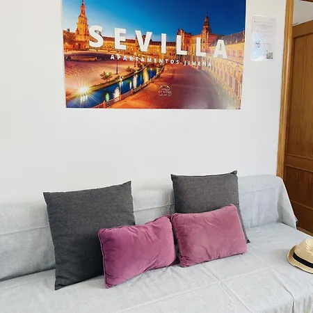 Jimena Sevilla En El Centro De Lägenhet Nerja