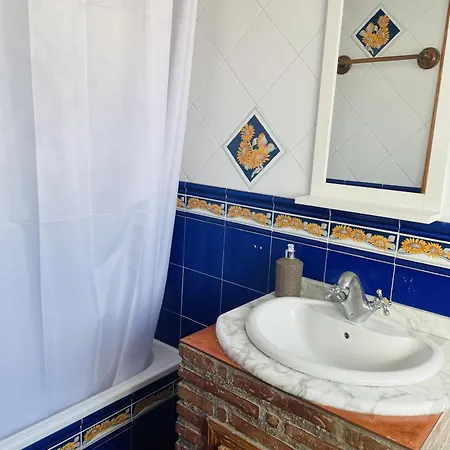 Jimena Sevilla En El Centro De *